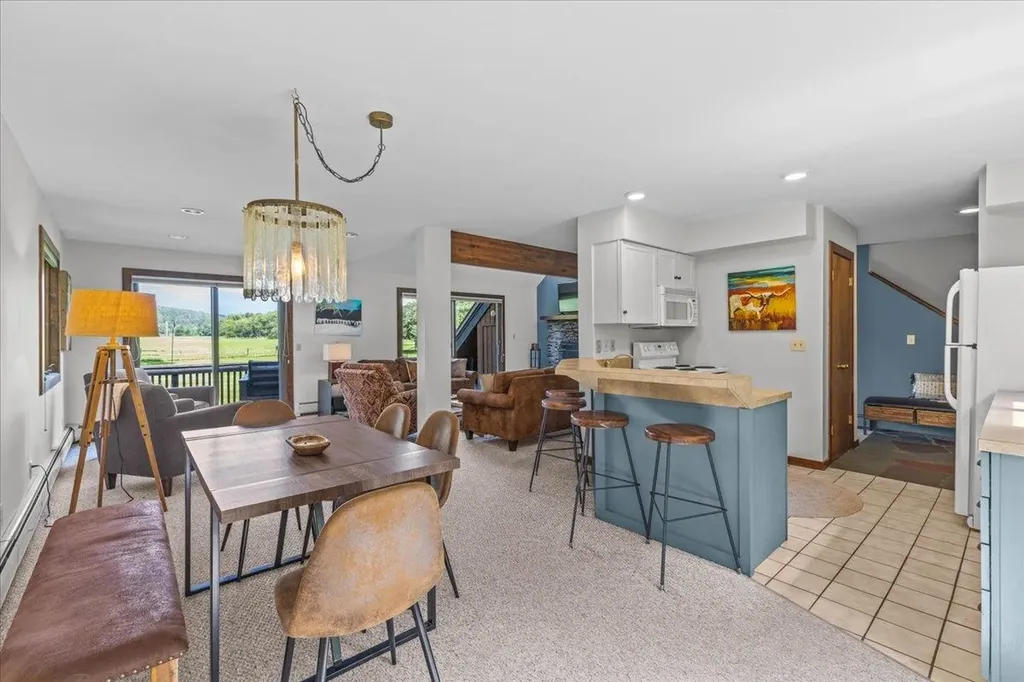 70 Field Road Stowe VT 05672