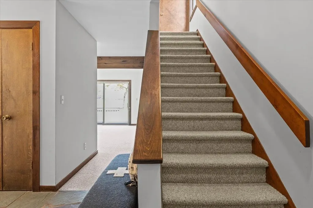 70 Field Road Stowe VT 05672