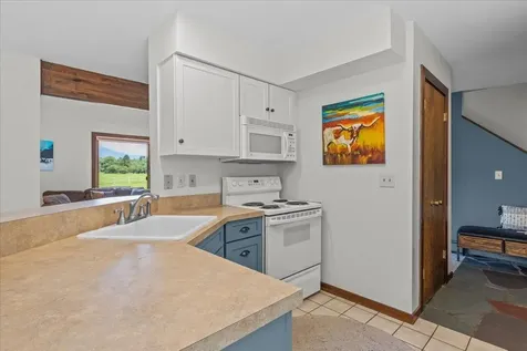 70 Field Road Stowe VT 05672