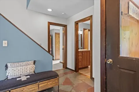 70 Field Road Stowe VT 05672