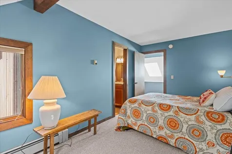 70 Field Road Stowe VT 05672