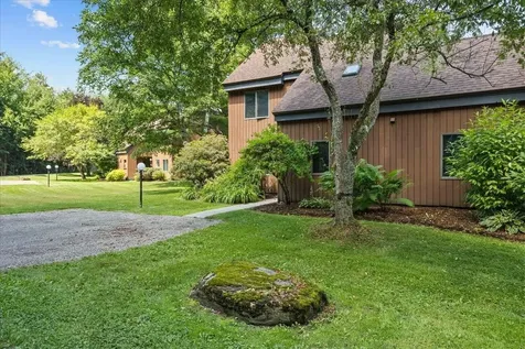 70 Field Road Stowe VT 05672