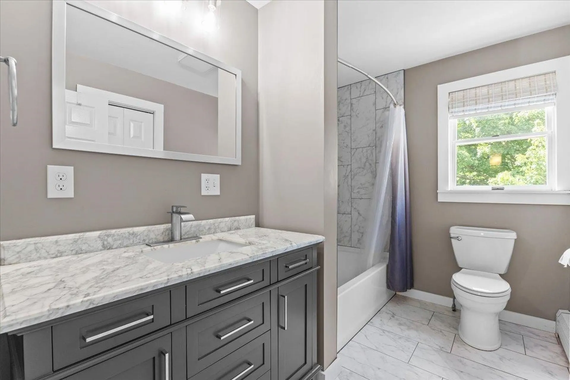 738 River Road Stowe VT 05672