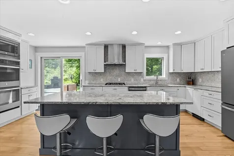 738 River Road Stowe VT 05672