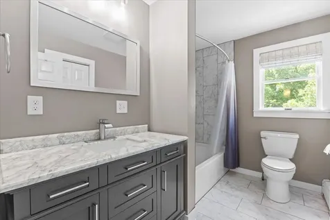 738 River Road Stowe VT 05672