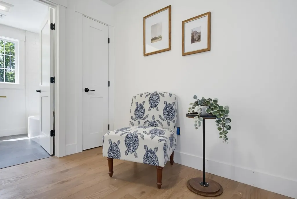 21 Upper Ladd Hill Road Meredith NH 03253