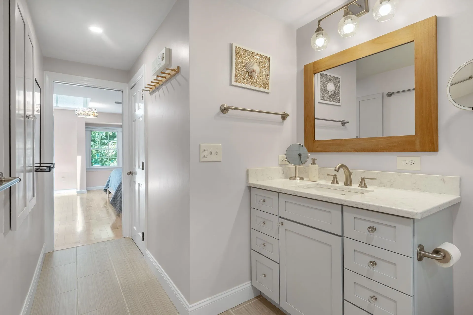 40 Tj Gamester Avenue Portsmouth NH 03801