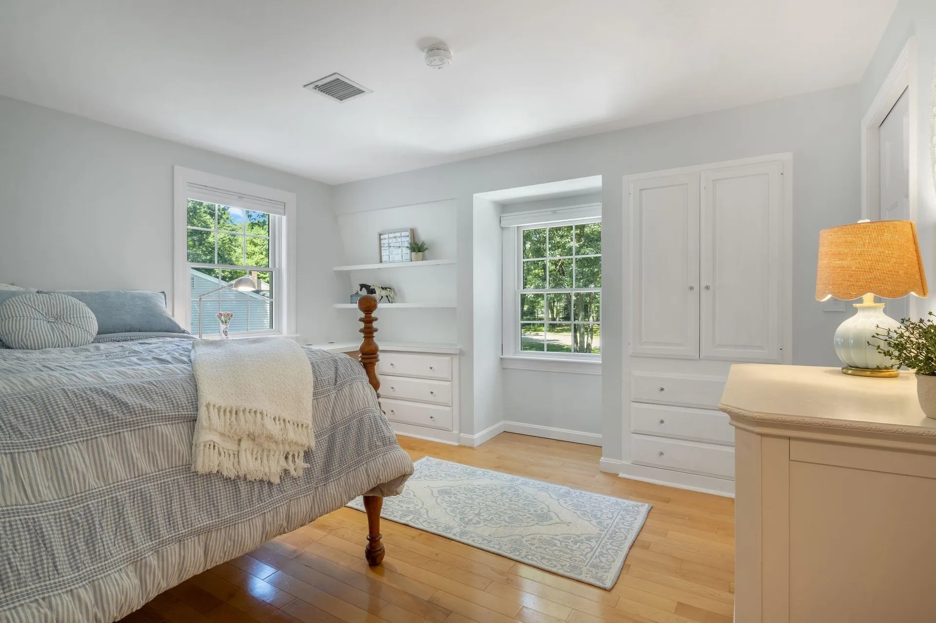 40 Tj Gamester Avenue Portsmouth NH 03801