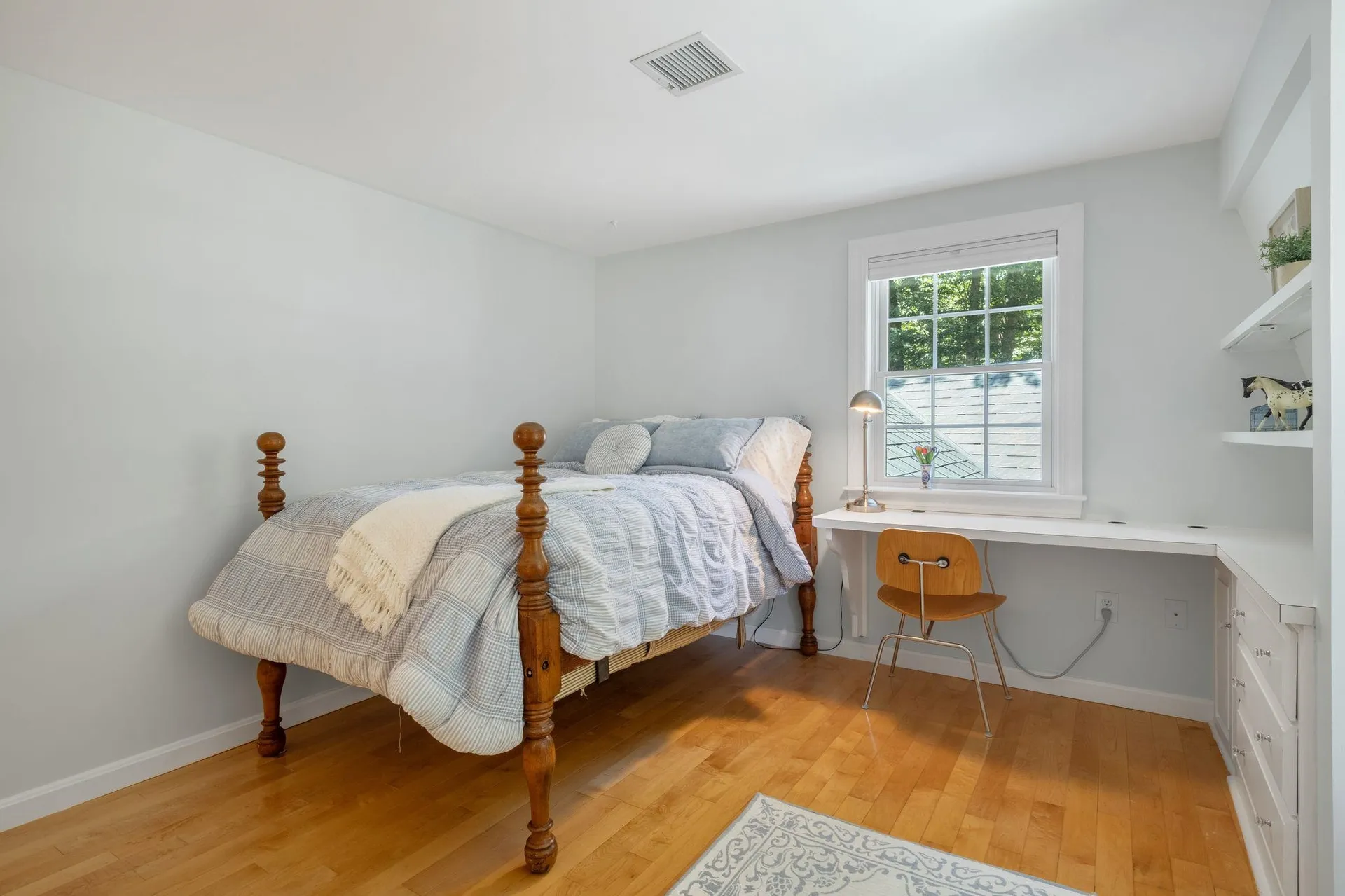 40 Tj Gamester Avenue Portsmouth NH 03801