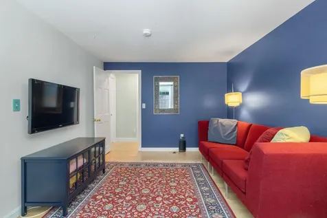 40 Tj Gamester Avenue Portsmouth NH 03801