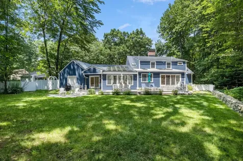40 Tj Gamester Avenue Portsmouth NH 03801