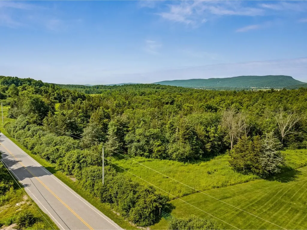Tbd Pearson Road New Haven VT 05472