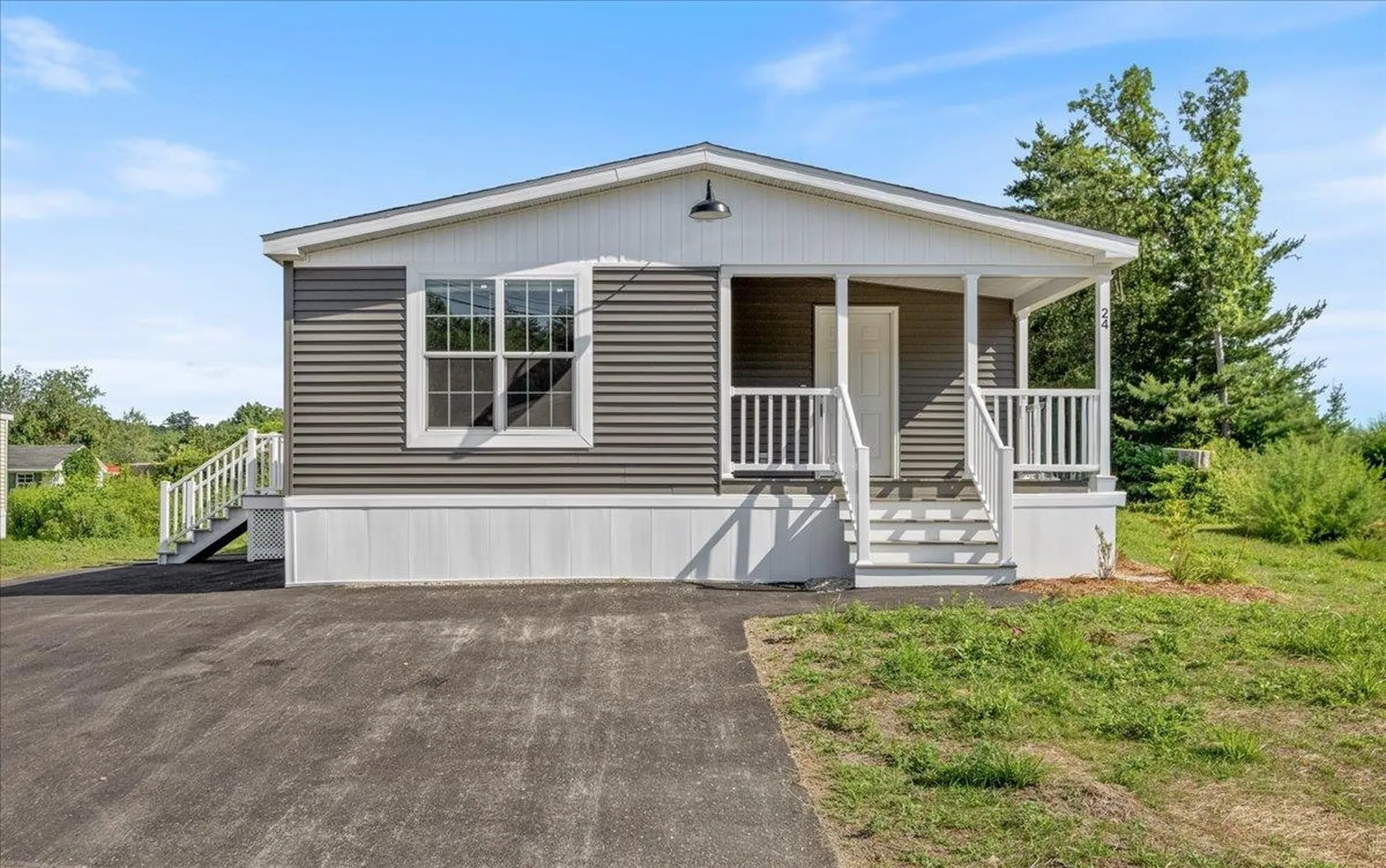 29 Lowell Road Salem NH 03079