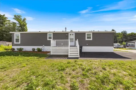29 Lowell Road Salem NH 03079