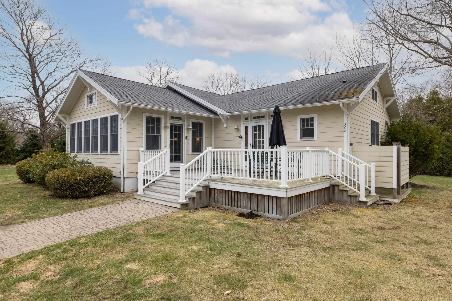 Rye NH, 808 Central Road