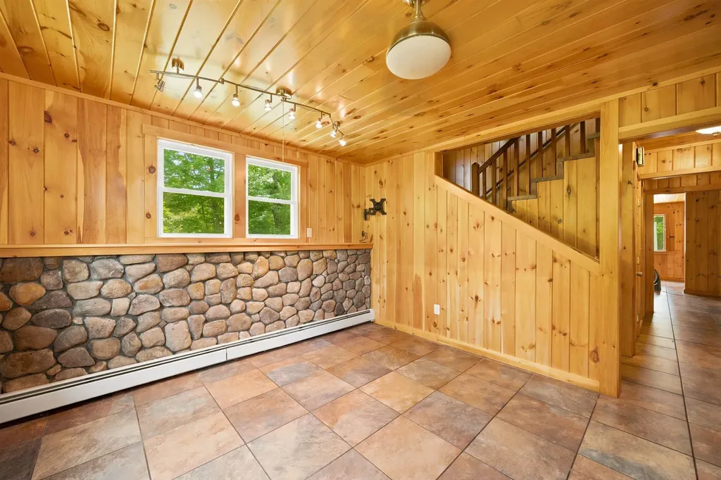 153 Brook Road Sanbornton NH 03269