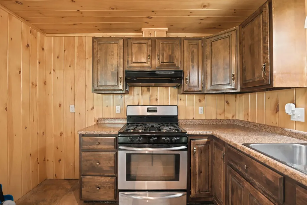 153 Brook Road Sanbornton NH 03269