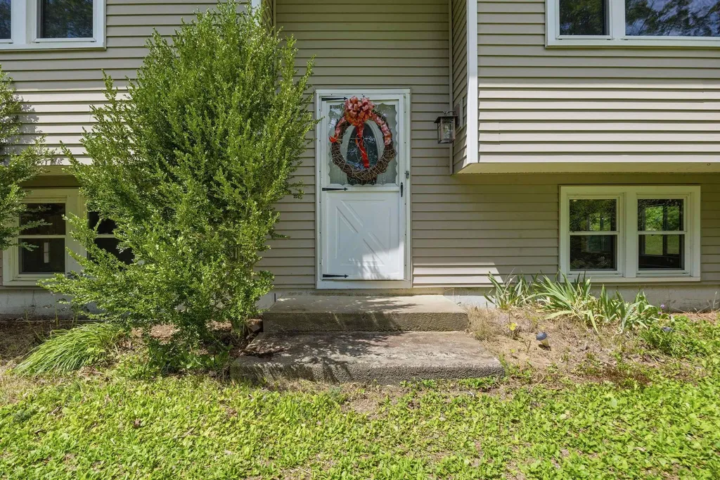 153 Brook Road Sanbornton NH 03269