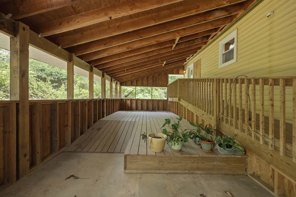 153 Brook Road Sanbornton NH 03269
