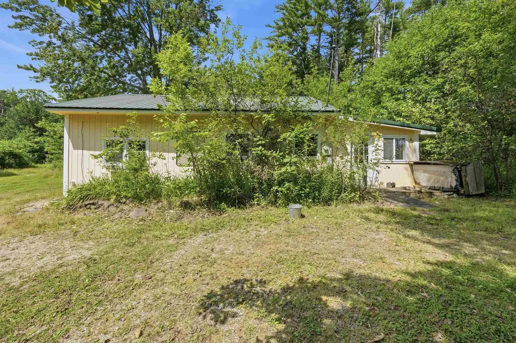 153 Brook Road Sanbornton NH 03269