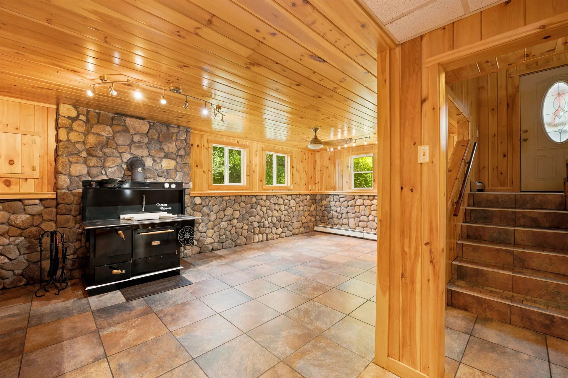 153 Brook Road Sanbornton NH 03269