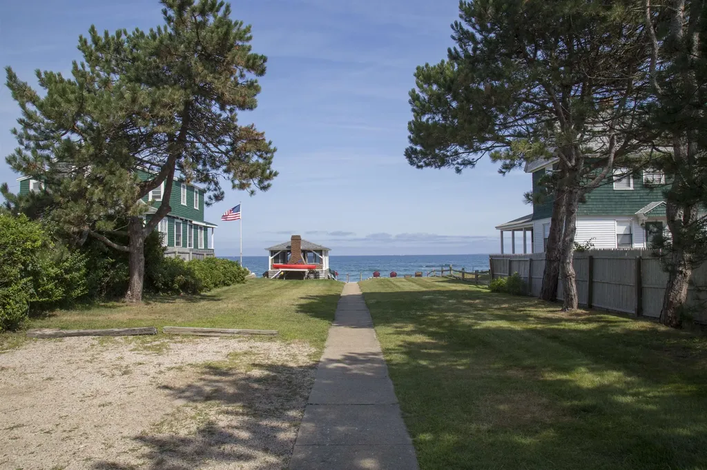 1242 Ocean Boulevard Rye NH 03870