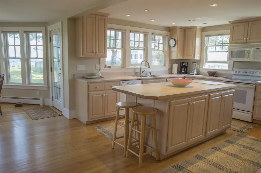 1242 Ocean Boulevard Rye NH 03870