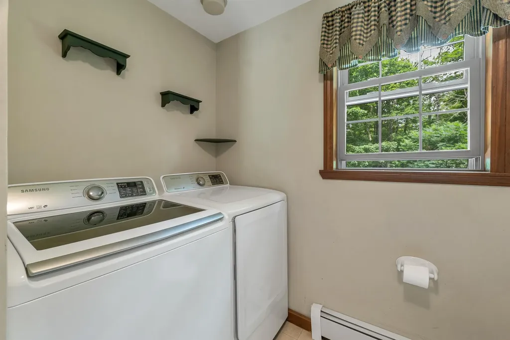 36 Glidden Road Gilford NH 03249