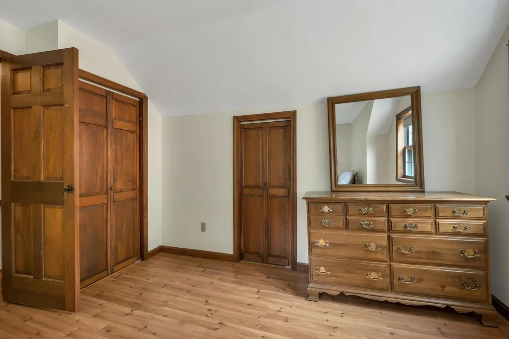 36 Glidden Road Gilford NH 03249