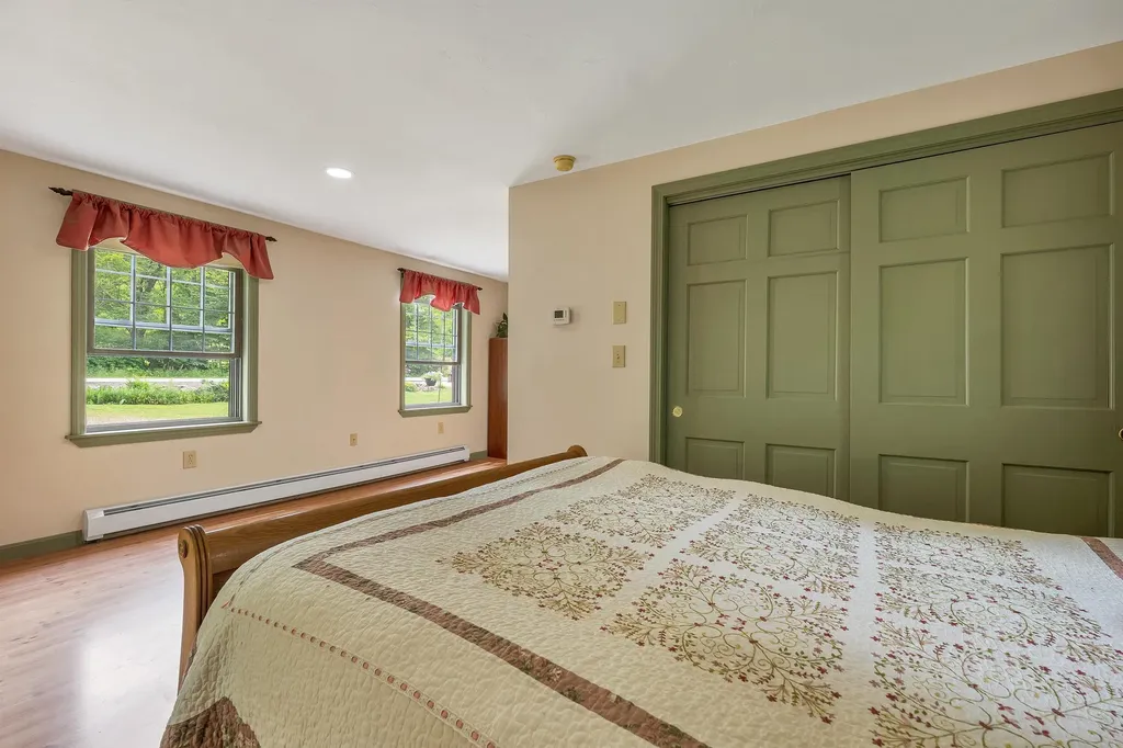 36 Glidden Road Gilford NH 03249