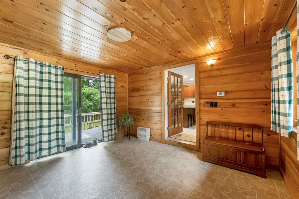 36 Glidden Road Gilford NH 03249