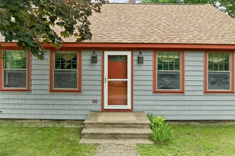36 Glidden Road Gilford NH 03249