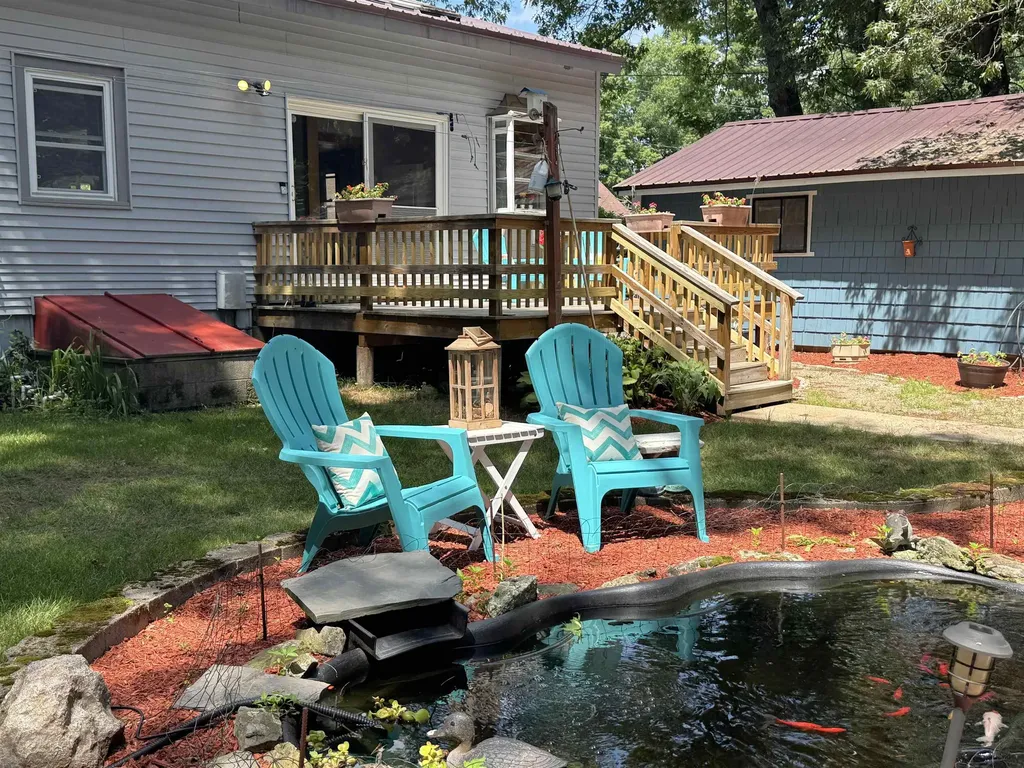 29 Coopers Grove Road Kingston NH 03848