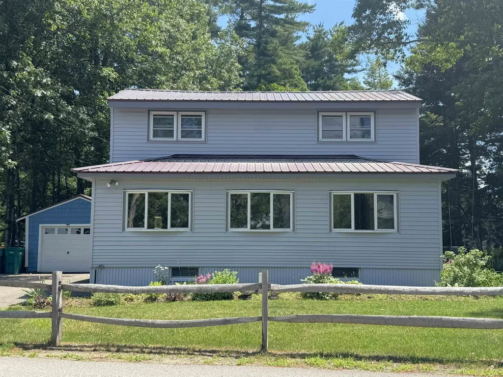 29 Coopers Grove Road Kingston NH 03848