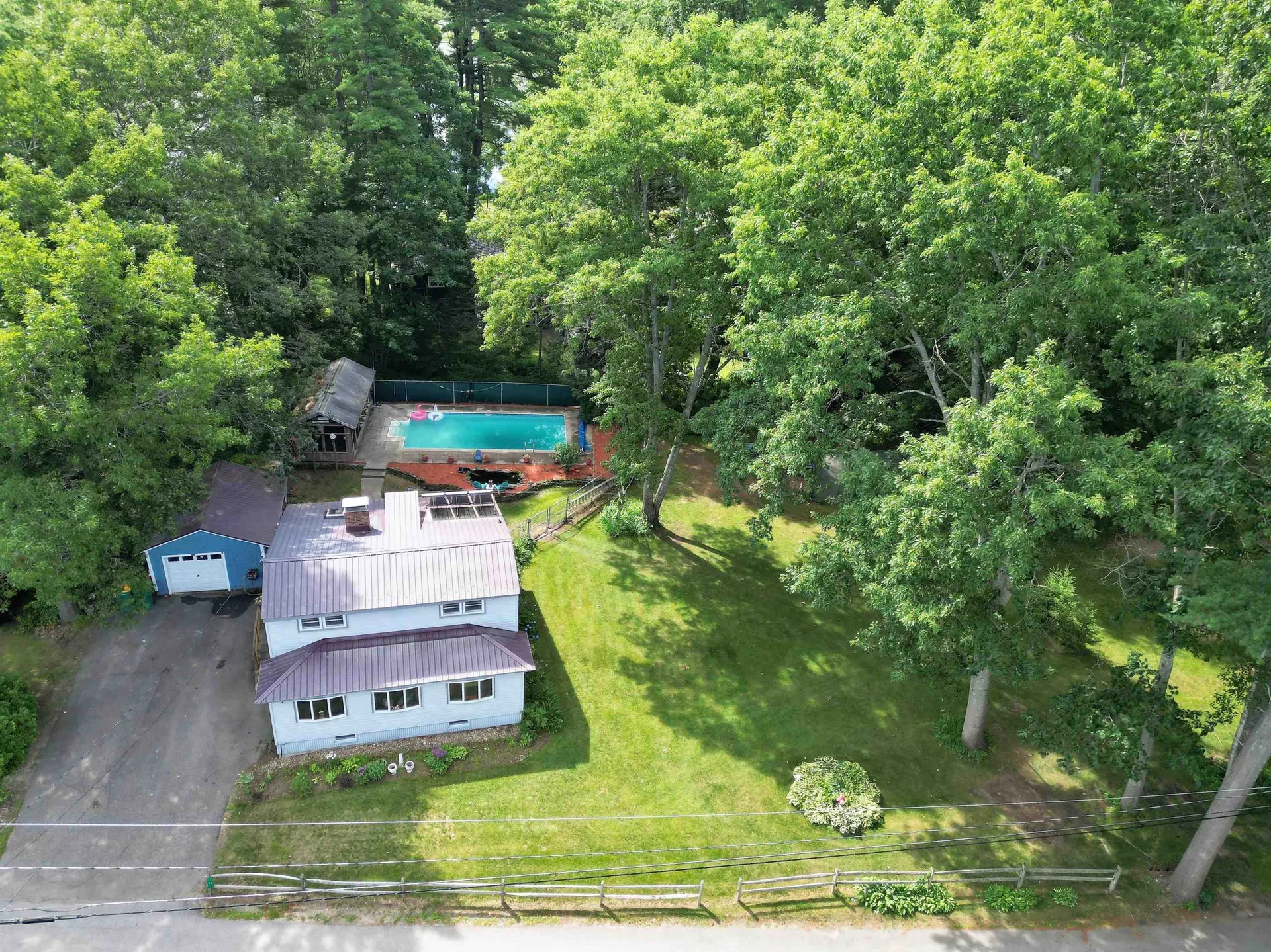 29 Coopers Grove Road Kingston NH 03848