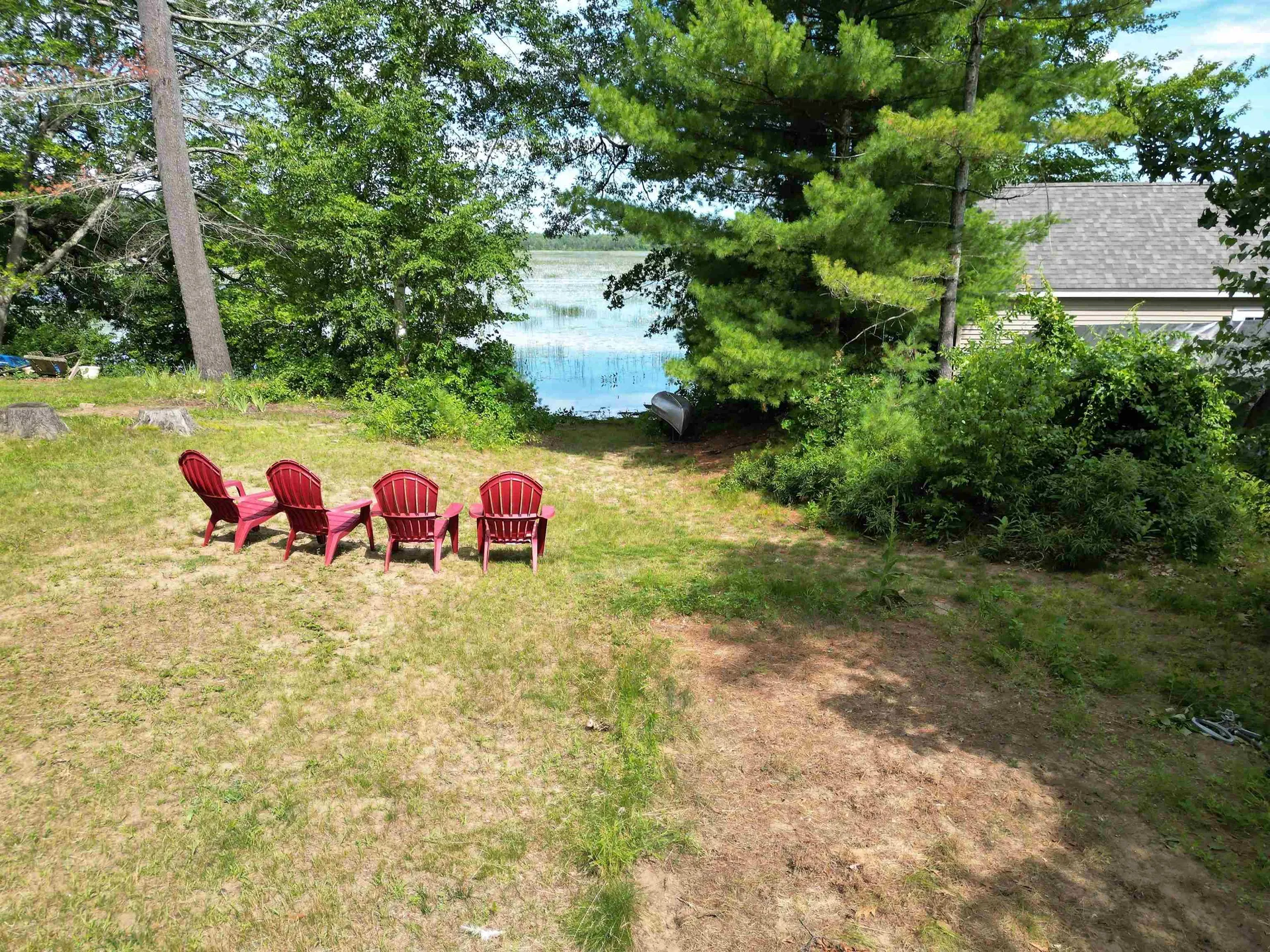 29 Coopers Grove Road Kingston NH 03848