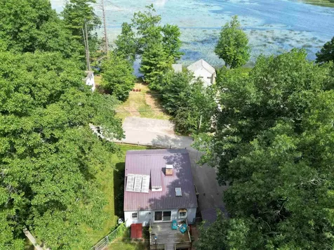 29 Coopers Grove Road Kingston NH 03848