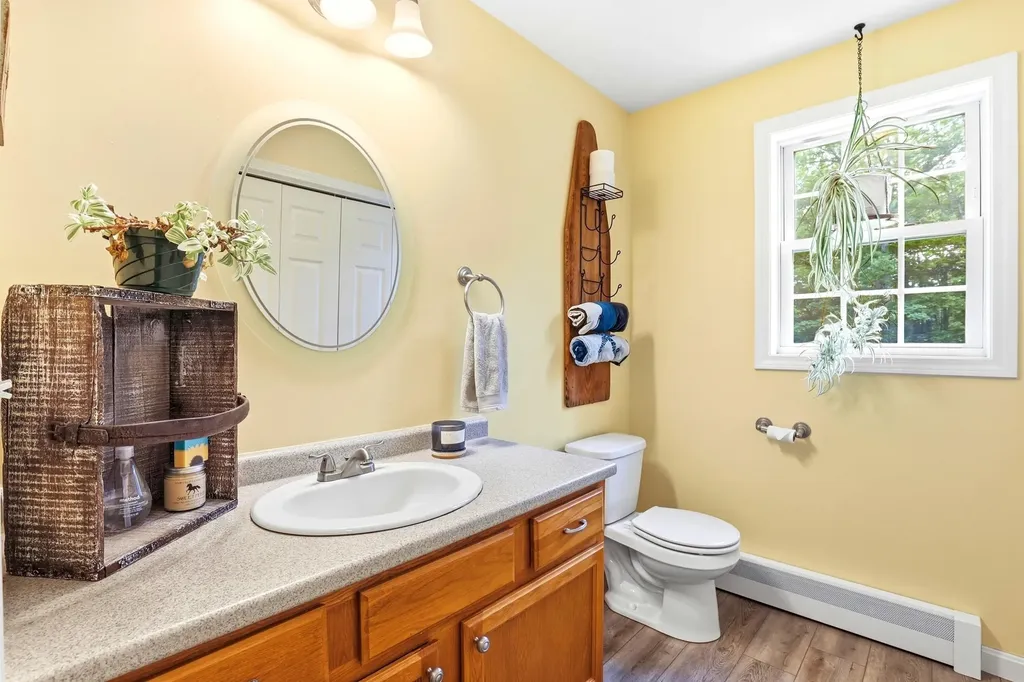 9 Pender Road Northwood NH 03261