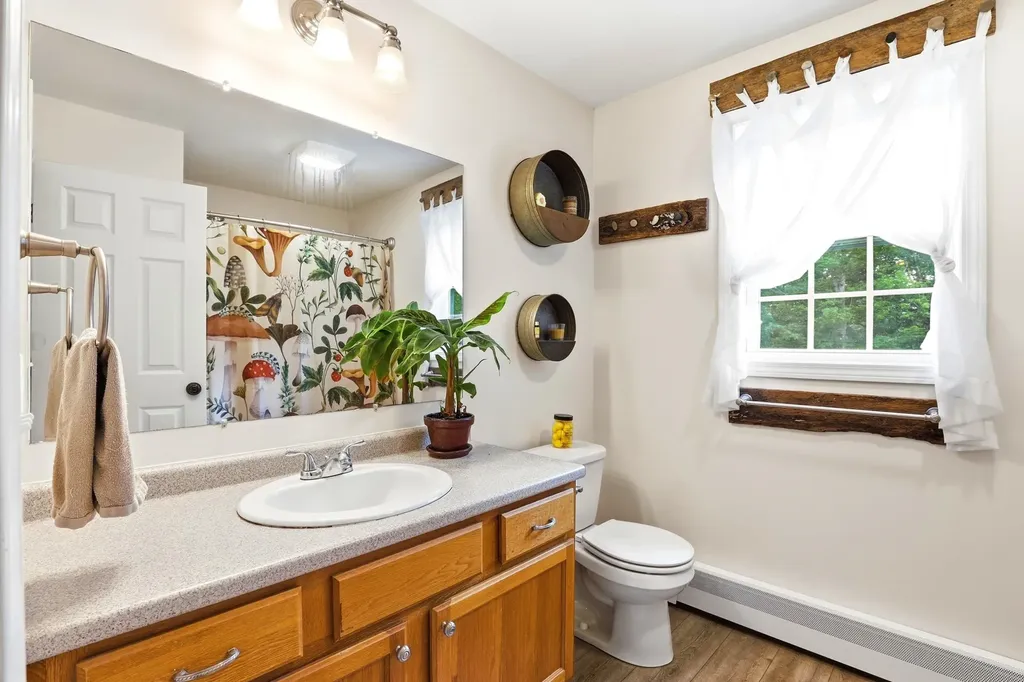 9 Pender Road Northwood NH 03261