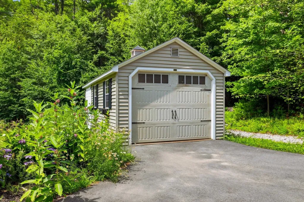 9 Pender Road Northwood NH 03261