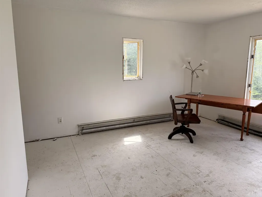 29 Mollie Road Bridgewater NH 03222