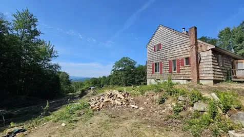 29 Mollie Road Bridgewater NH 03222