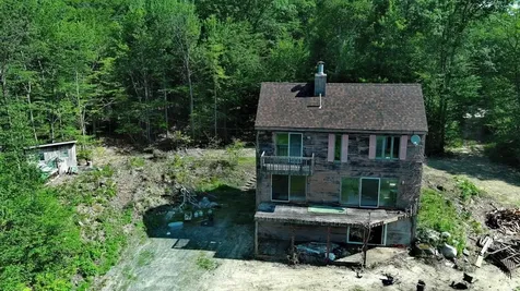 29 Mollie Road Bridgewater NH 03222