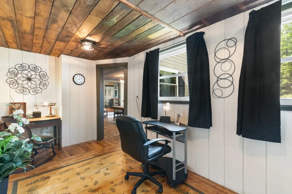 715 Chase Road Windham VT 05359