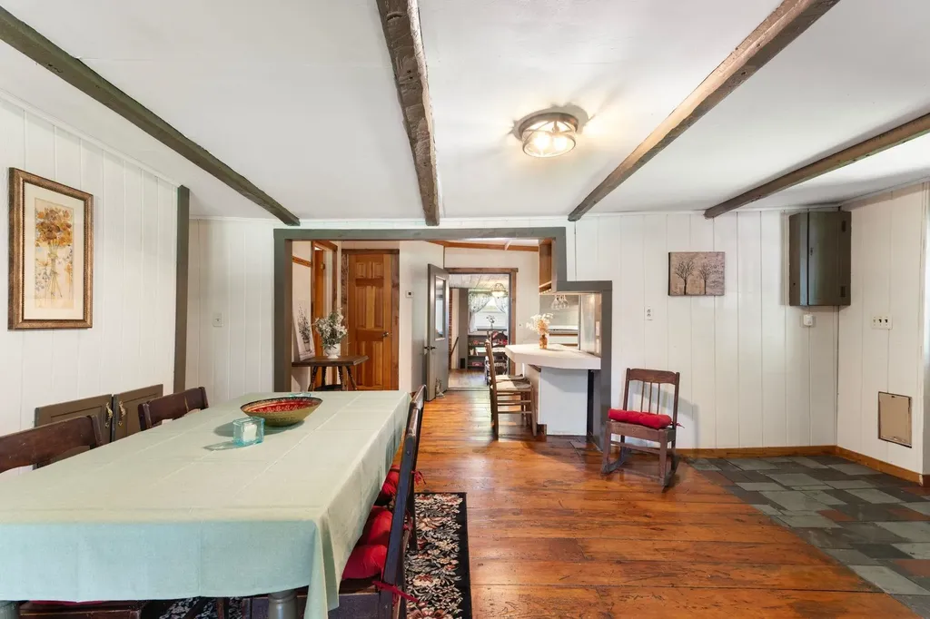 715 Chase Road Windham VT 05359