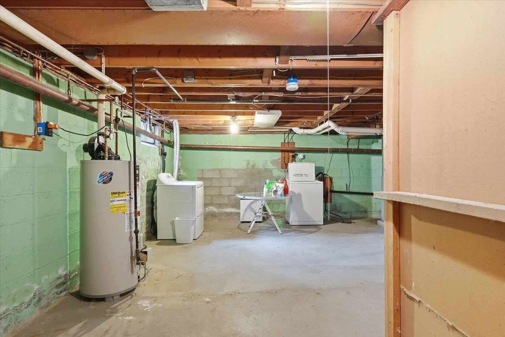 17 Rotunda Avenue Essex Junction VT 05452