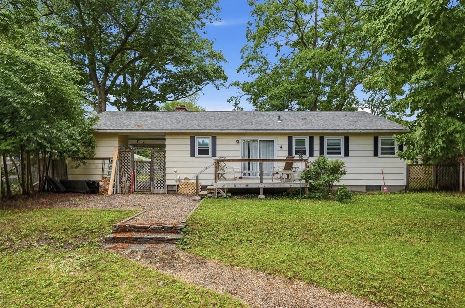 17 Rotunda Avenue Essex Junction VT 05452
