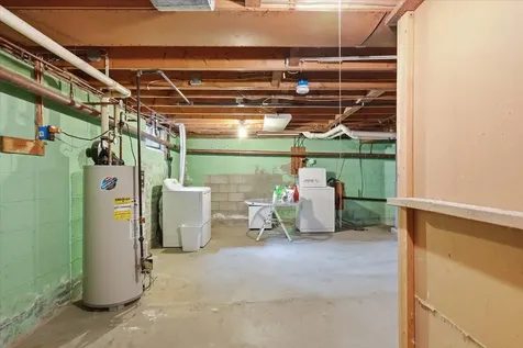 17 Rotunda Avenue Essex Junction VT 05452