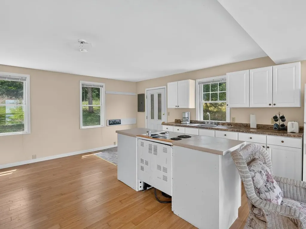 56 Giards Bay Drive Bridport VT 05734