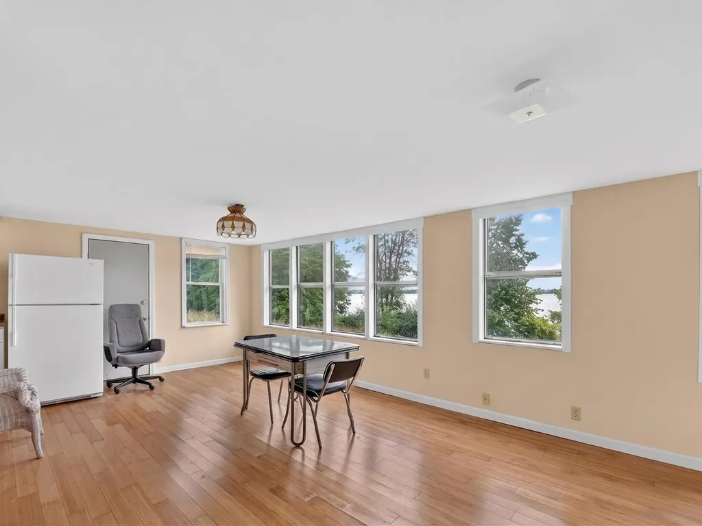 56 Giards Bay Drive Bridport VT 05734